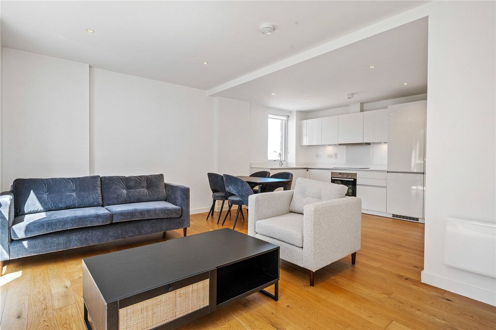 Property photo 1 of 25 Open Plan Living