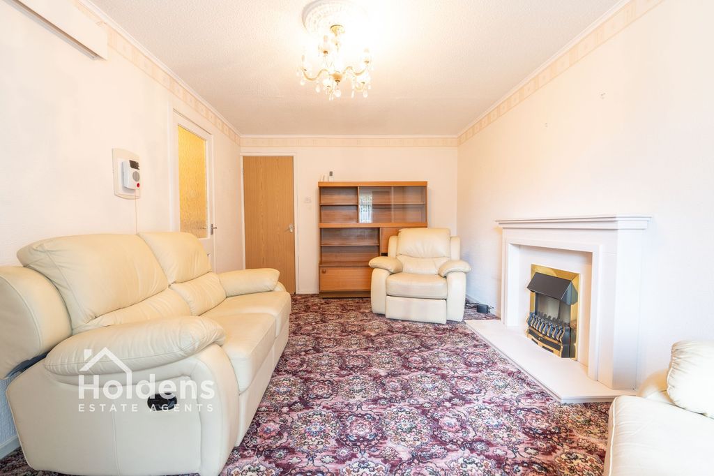 Property photo 3 of 15