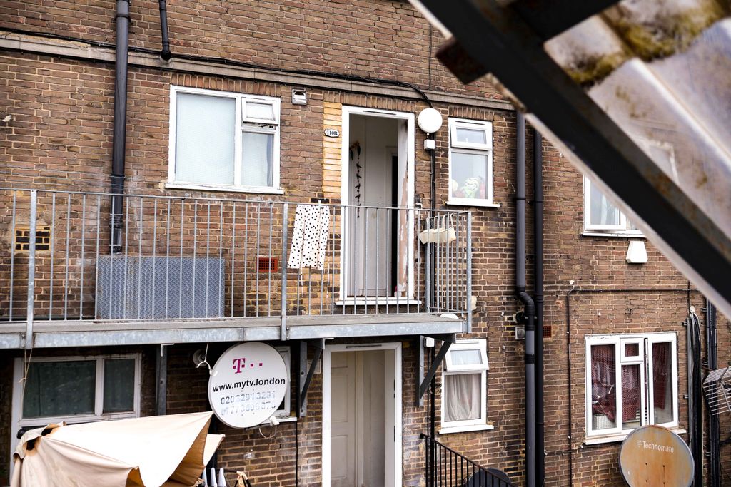 Property photo 1 of 25
