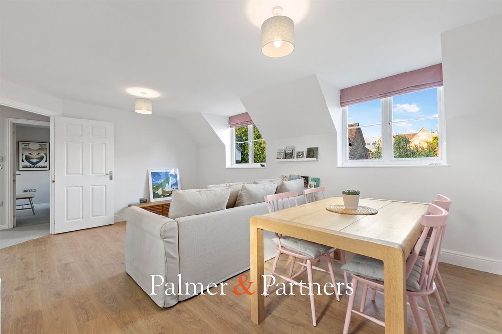 Property photo 2 of 15 Picture No. 02