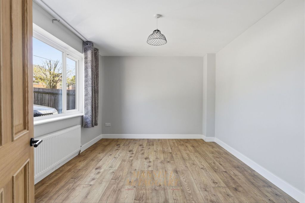 Additional image 8 of 5 bed detached house for saleTinsley Lane, Crawley RH10
