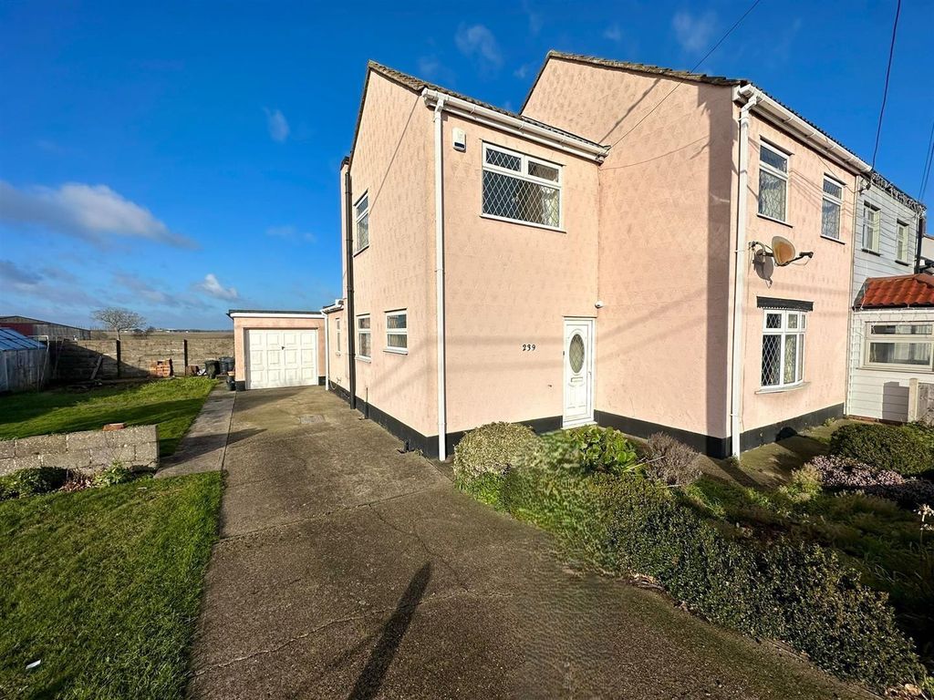 Property photo 1 of 27 Outside Front