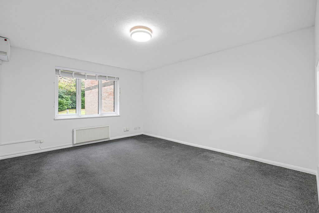 Property photo 2 of 18 Reception Room