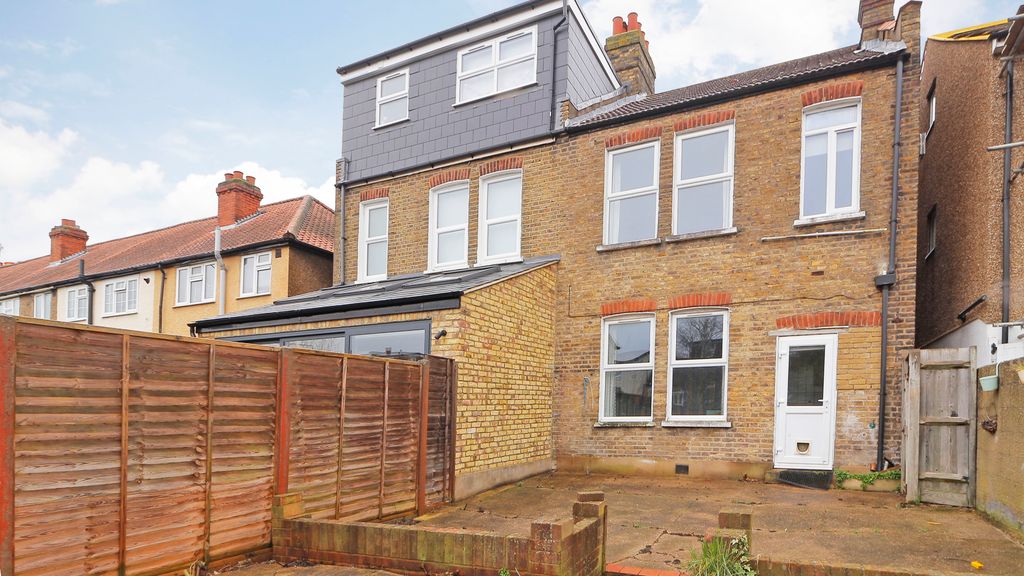 Property photo 2 of 5