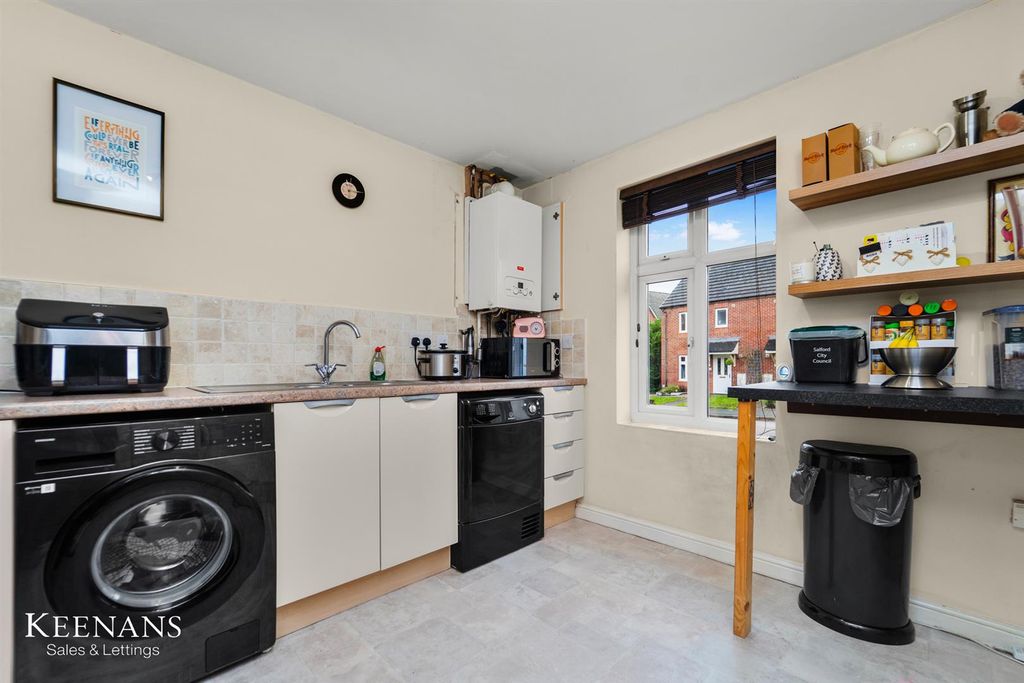 Property photo 3 of 24 3.Jpg