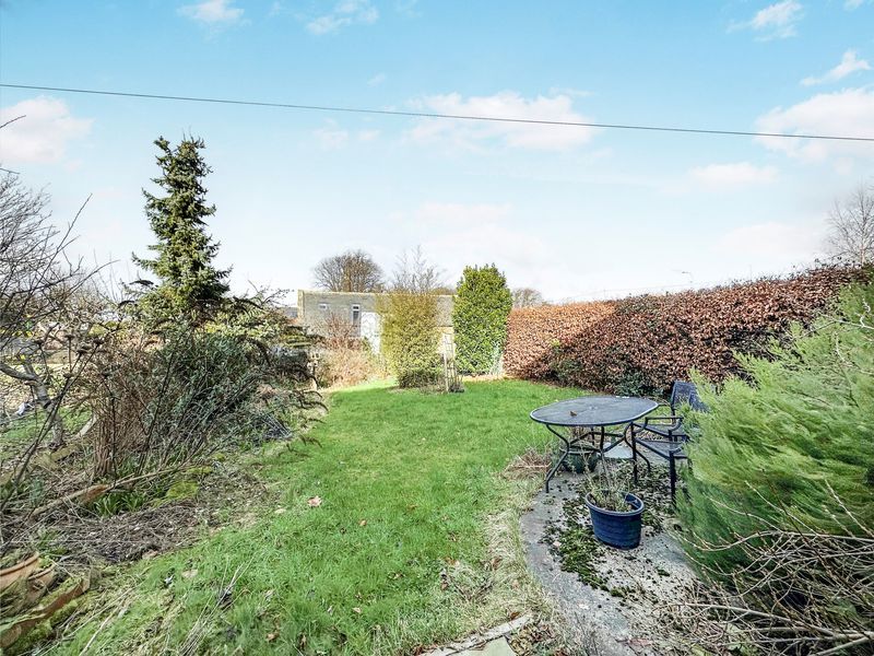 Property photo 3 of 20 Photo 8