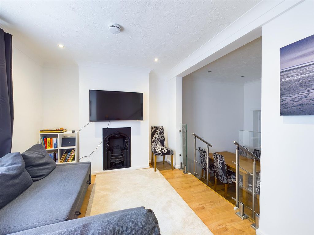 Property photo 2 of 9 Cam00159P1-Pr0084-Still01.Jpg