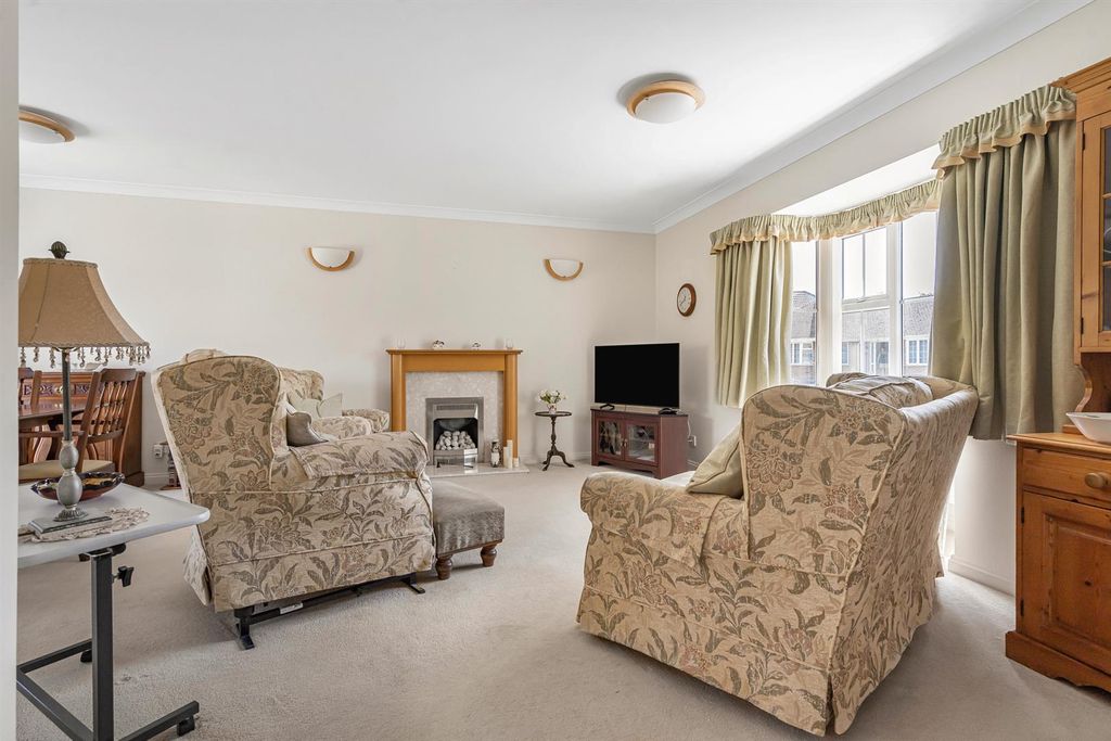 Property photo 2 of 18 14_87278.Jpg