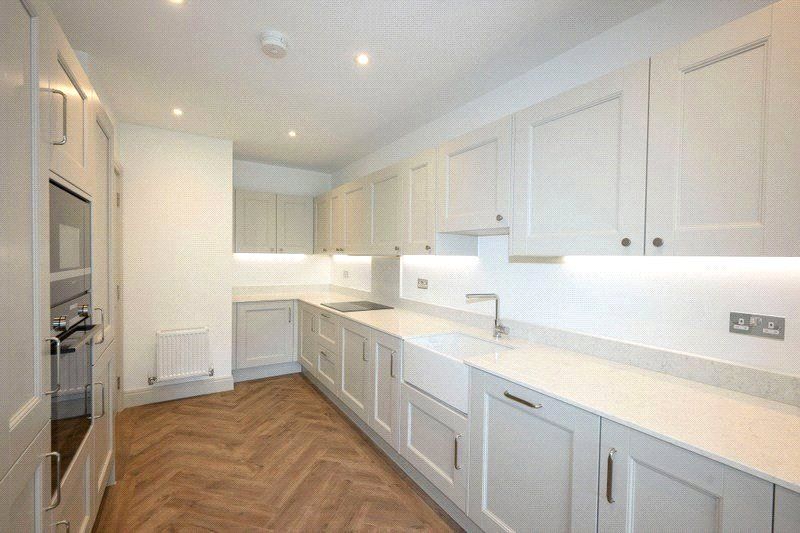 Property photo 2 of 11 Picture No. 26