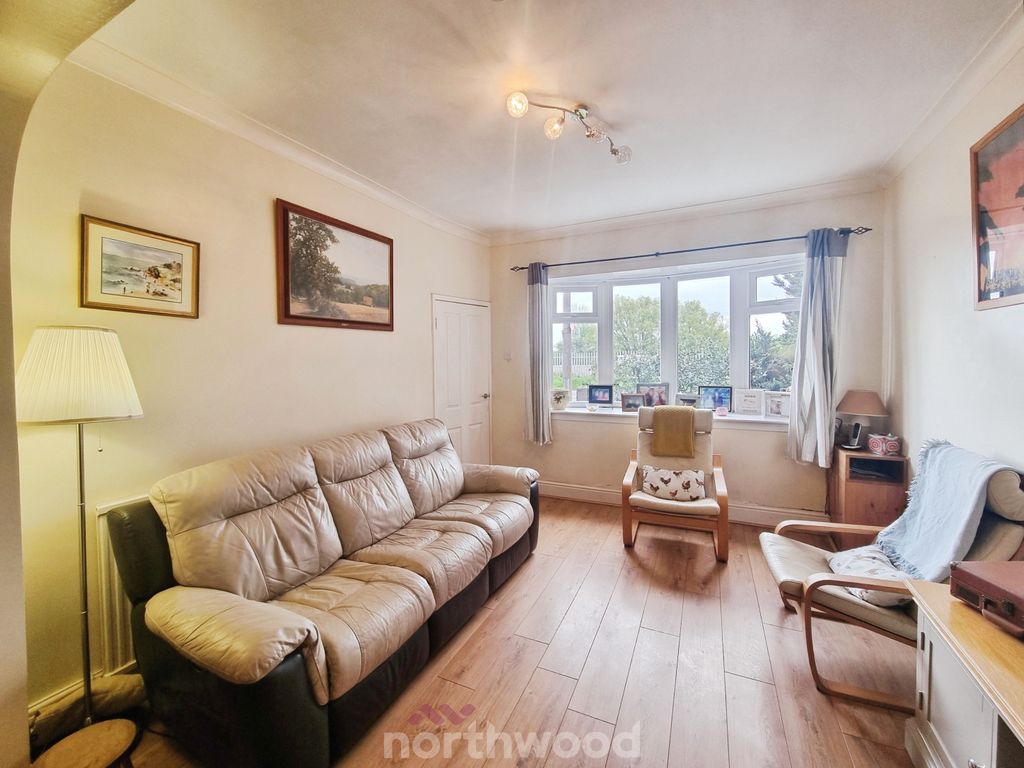 Property photo 3 of 30