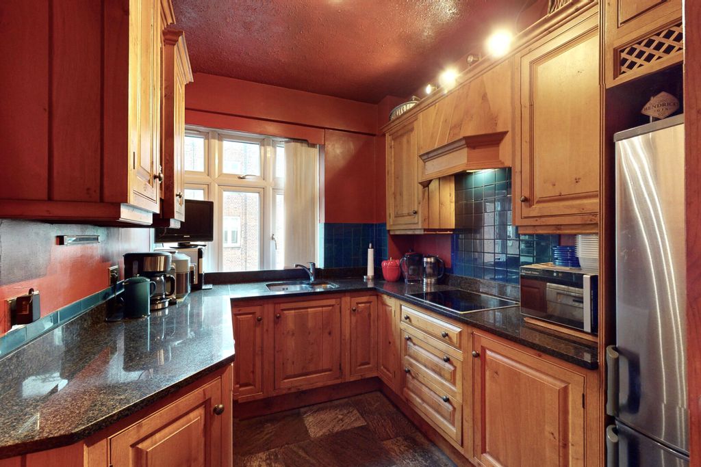 Property photo 3 of 16 Picture No. 16