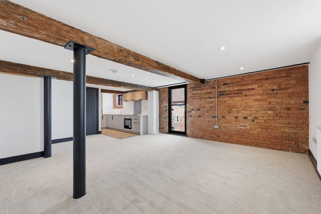 2 bed flat for saleThorpes Warehouse Navigation Yard, Mill Gate, Newark, Nottinghamshire NG24 photo 4