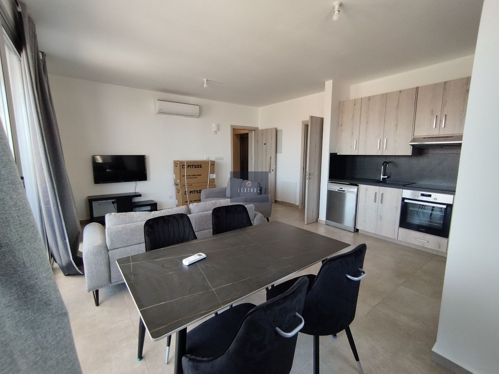 Property photo 2 of 7