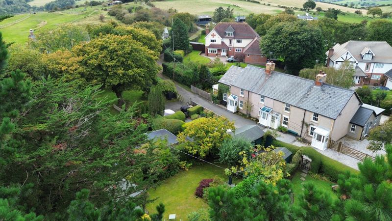 Property photo 2 of 34 Photo 5