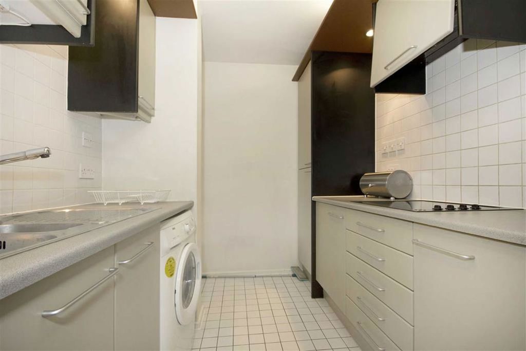 Property photo 3 of 5