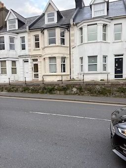 Property photo 1 of 4