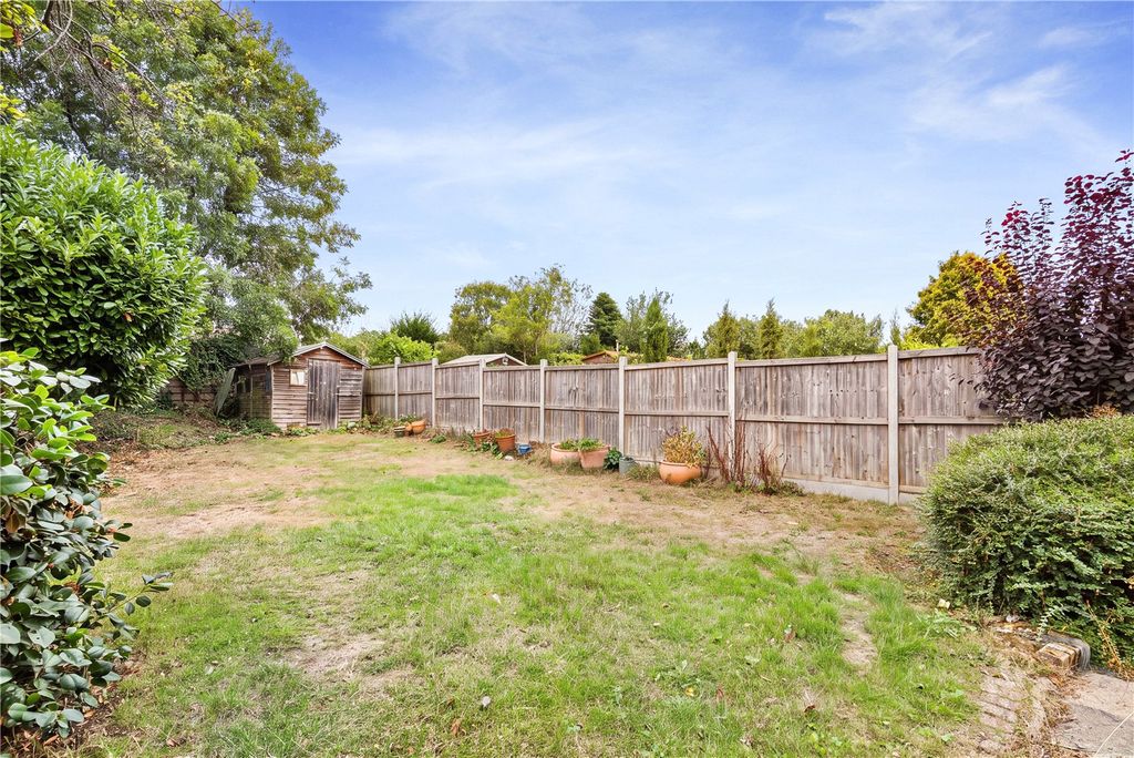 Property photo 3 of 15 Garden