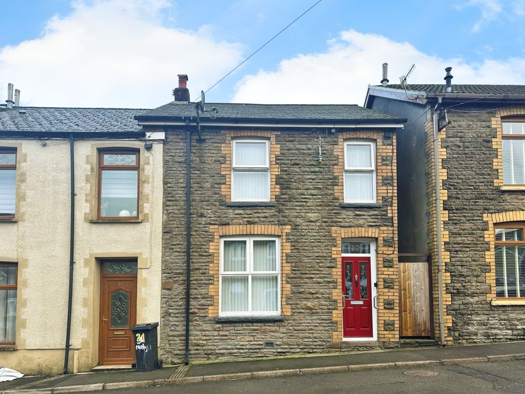 Property photo 1 of 19