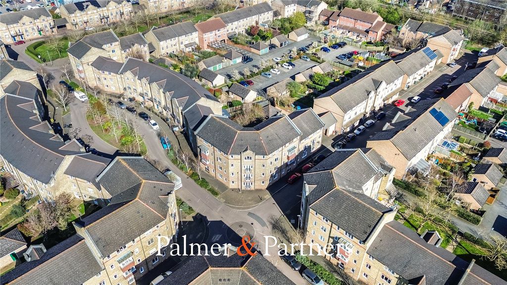 Property photo 1 of 18 Picture No. 02