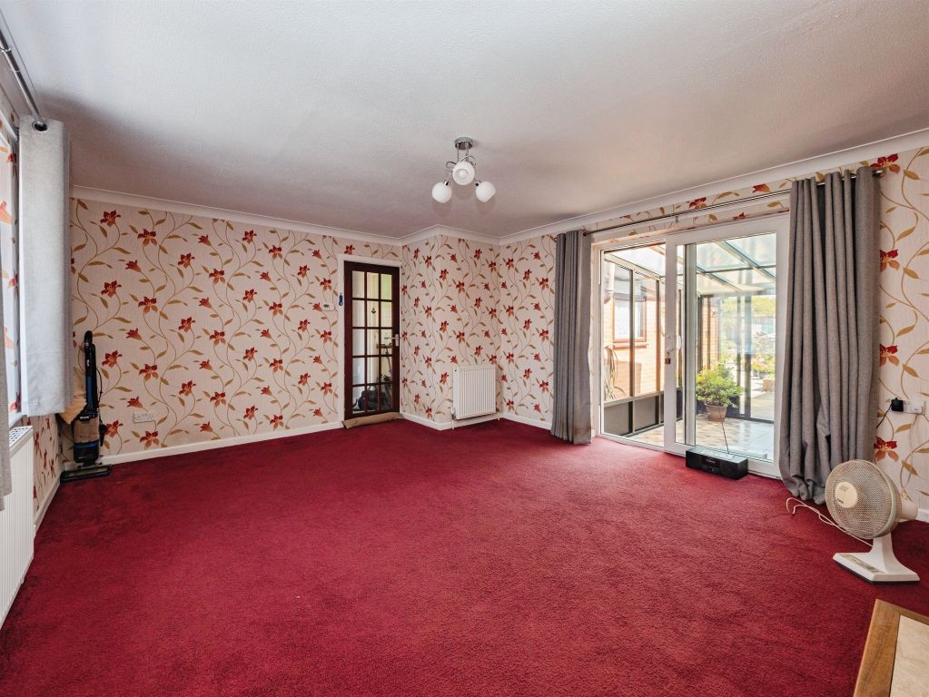 Property photo 3 of 19