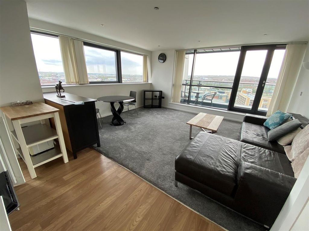Property photo 2 of 12 Open Plan Living Room / Dining Area / Fitted Kitch