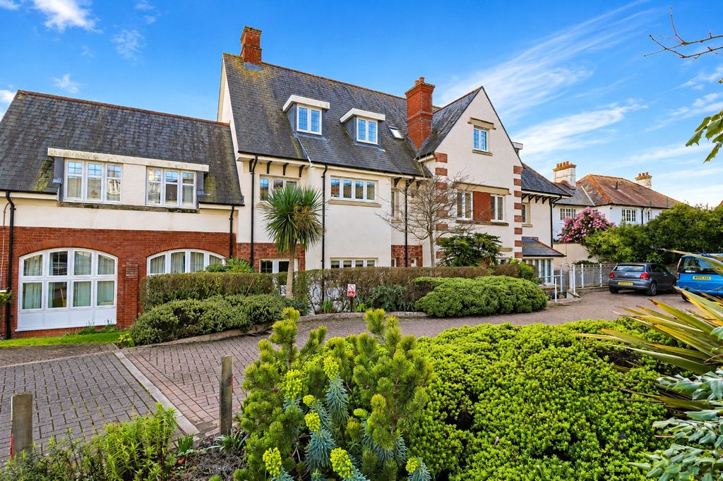 Property photo 1 of 20 1 - Picture No. 33