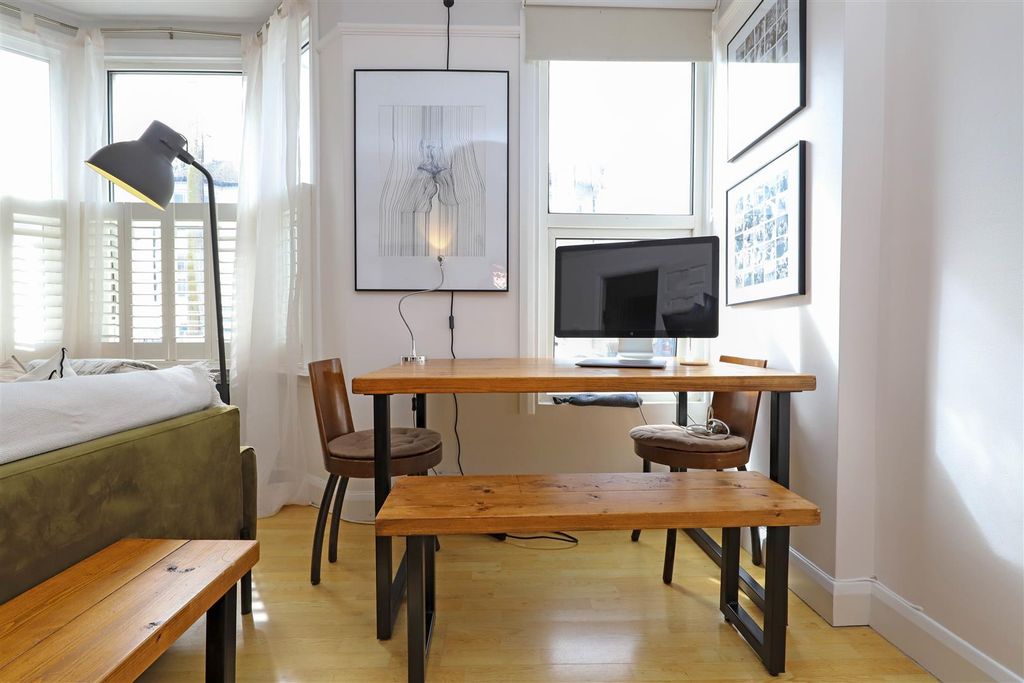 Property photo 3 of 14 Nicholas James Montgomery Study_.Jpg