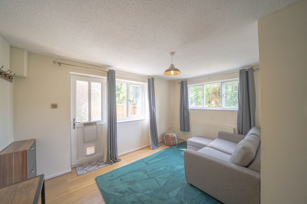 Property photo 3 of 10 Dsc07322-Hdr