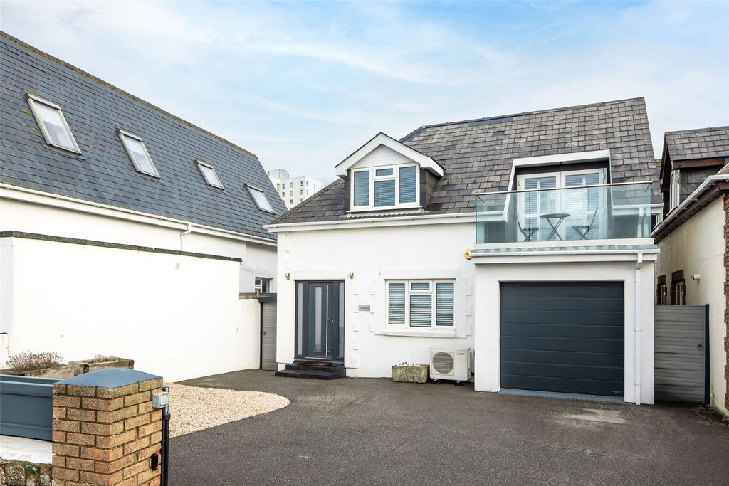 Property photo 1 of 22 Main