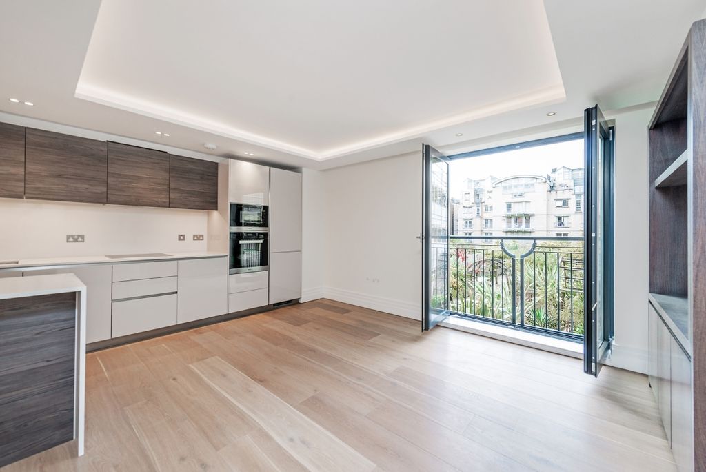 Property photo 1 of 10 Reception