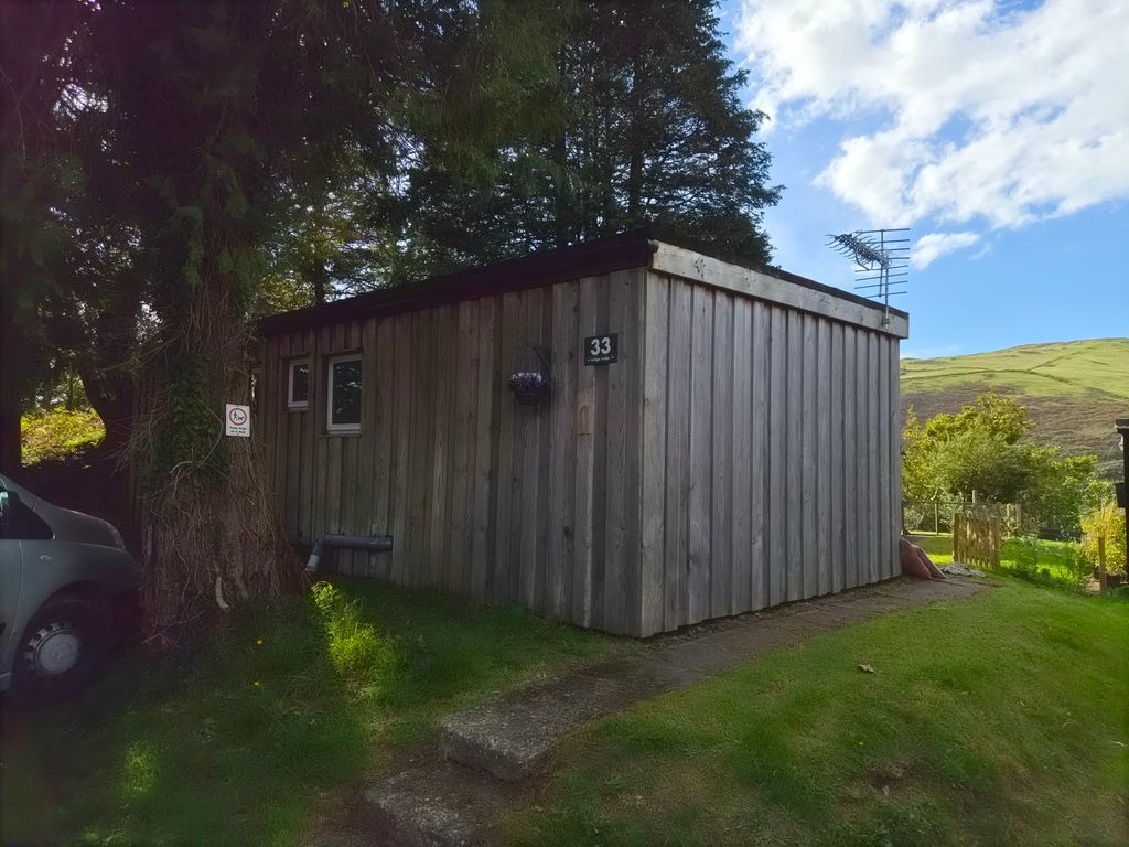 Property photo 1 of 30