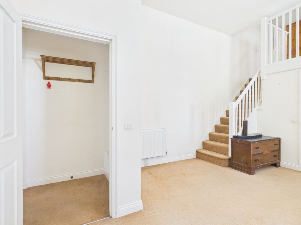 Property photo 3 of 26