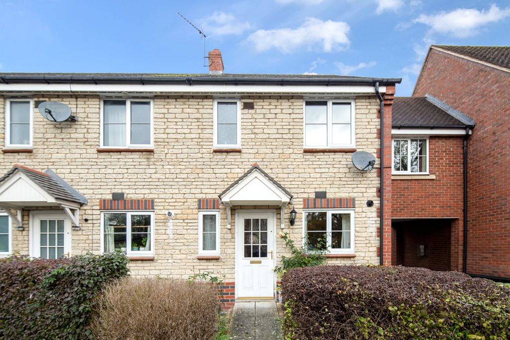 Property photo 1 of 19 Front