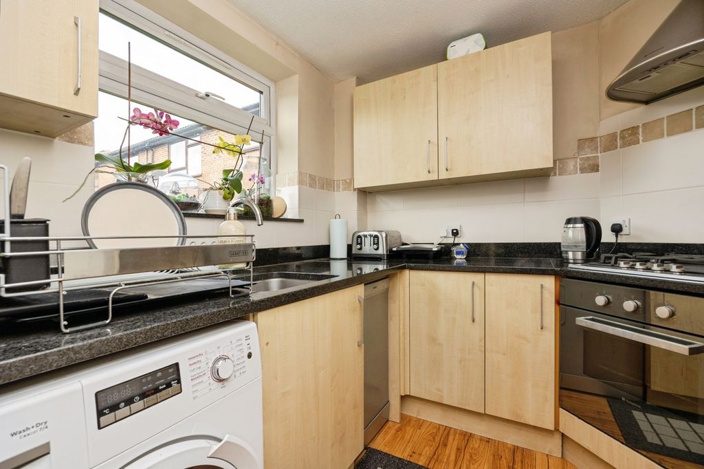 Property photo 2 of 15 Pbox-Img.Jpg