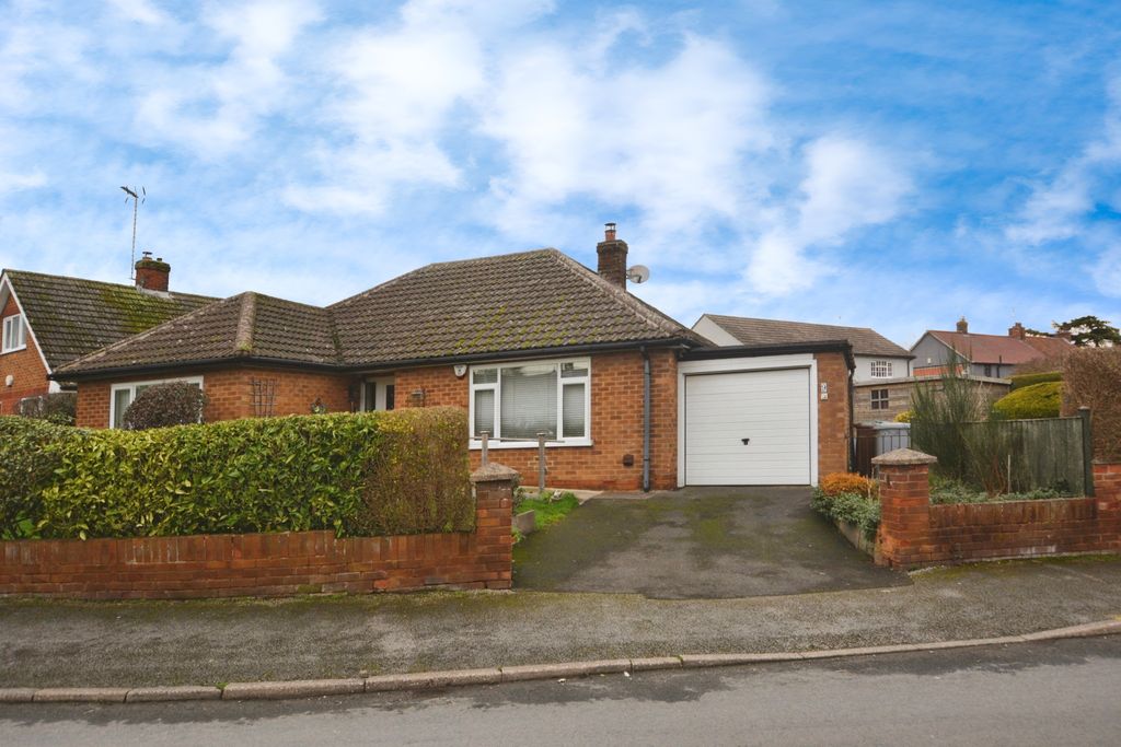 Property photo 1 of 15 Front