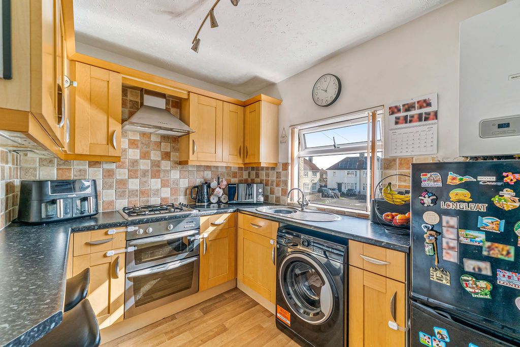 Property photo 2 of 11 Photo 2