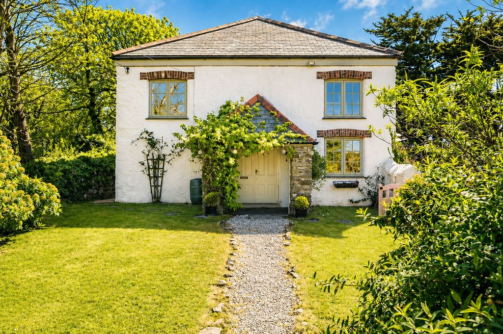 Property photo 1 of 38