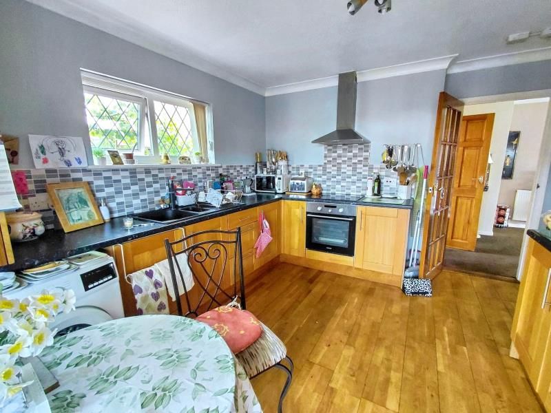 Property photo 3 of 12