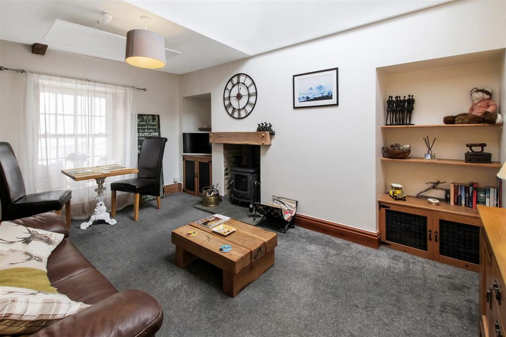 Property photo 2 of 11 Img_6382.Jpg