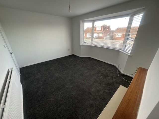 Property photo 3 of 14 2473803