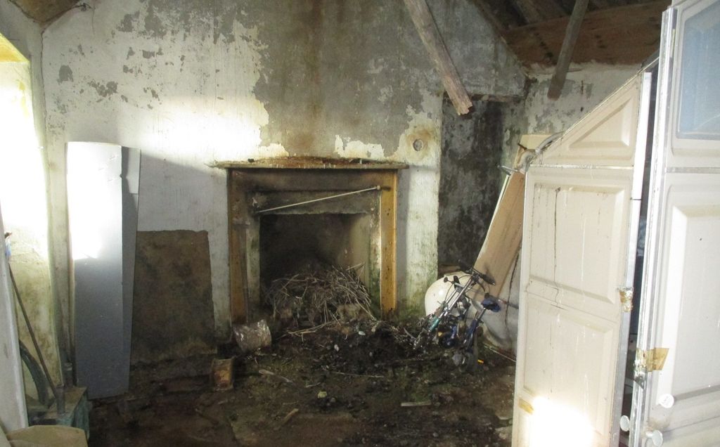 Property photo 2 of 9 Not Specified