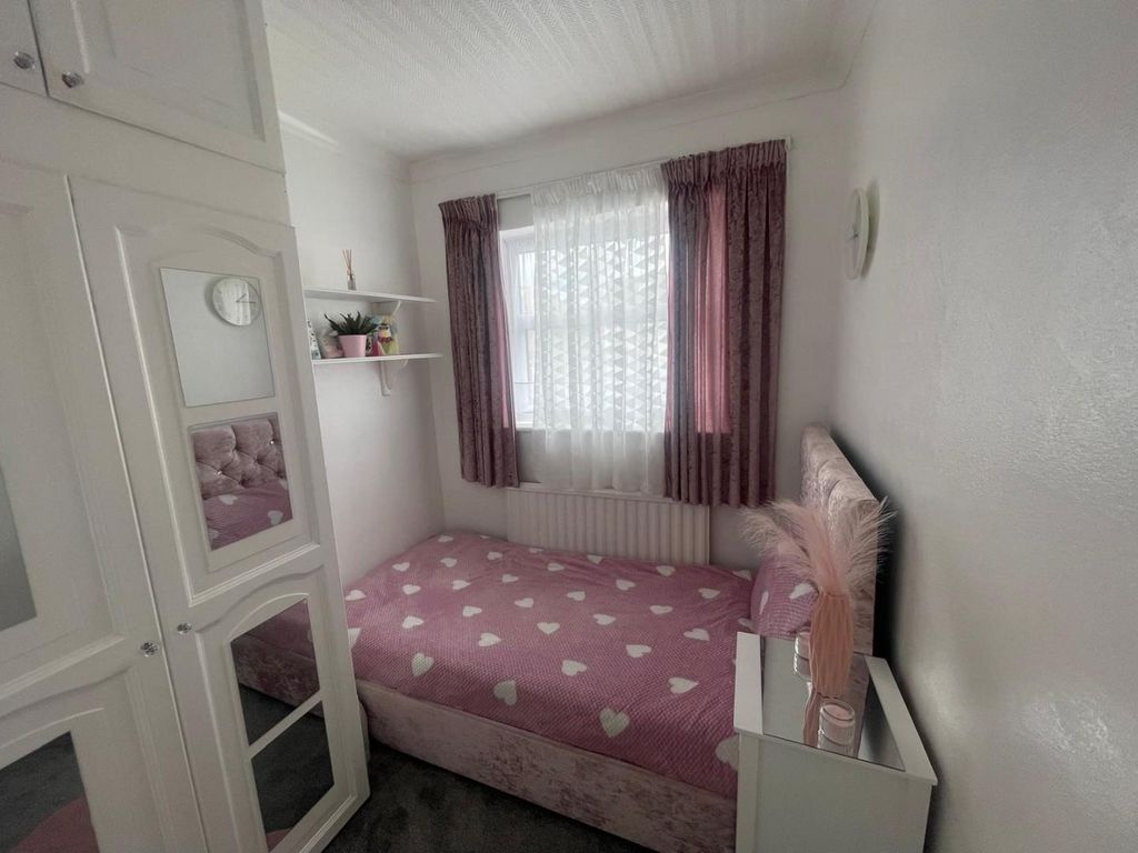 Property photo 3 of 9 138ee771-8789-4ce0-9c56-48d7270B7B09.Jpeg