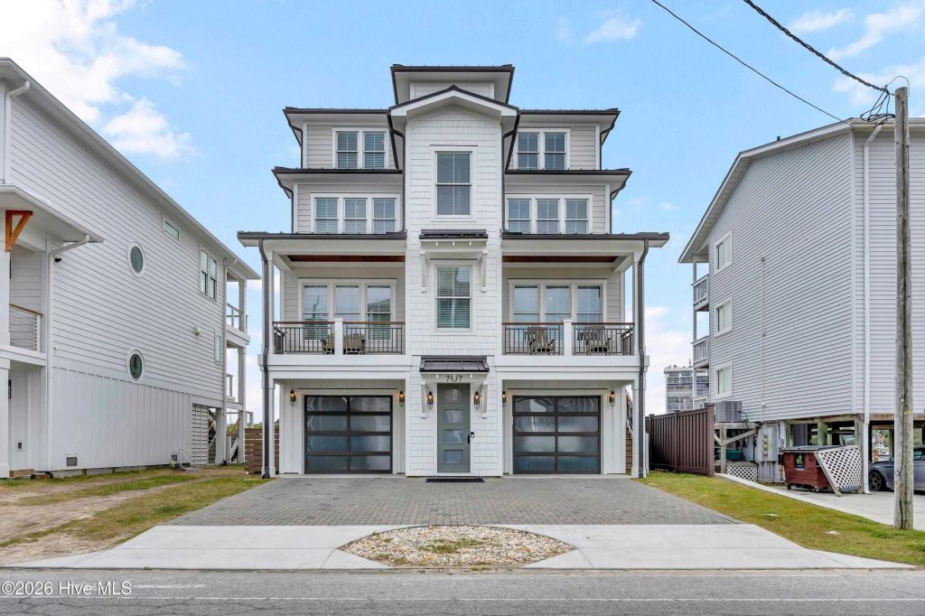 Property photo 1 of 31