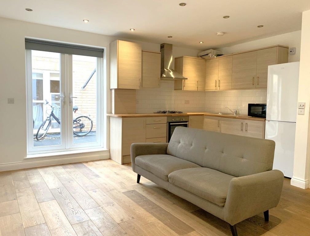 Property photo 1 of 8 8Deaf72E-01Ed-47C9-A2C5-099962Bbd5E1.Jpg