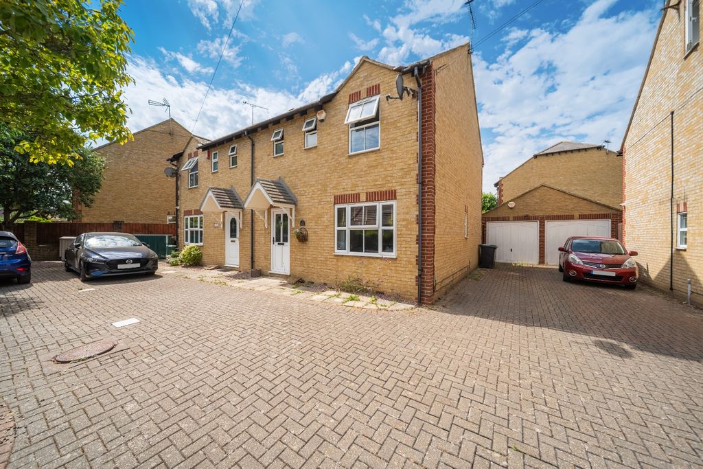Property photo 1 of 18 5339662