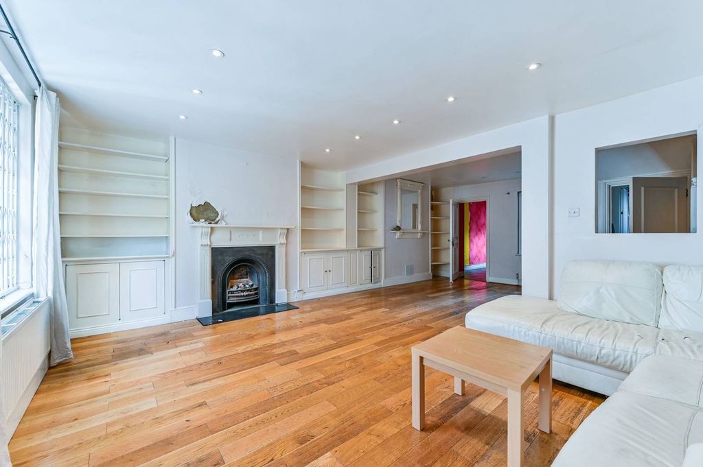 Property photo 3 of 15