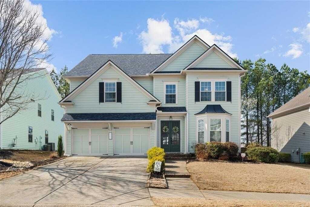 Property photo 1 of 31