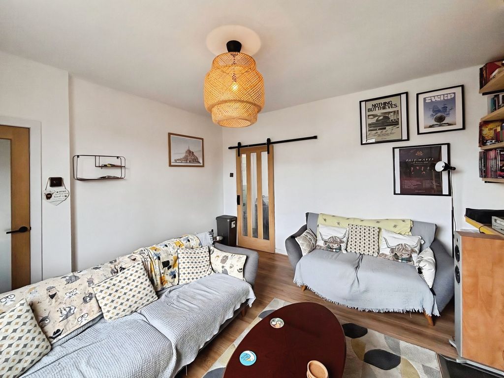 Property photo 1 of 21 9A38A460-Img-20260721-Wa0093