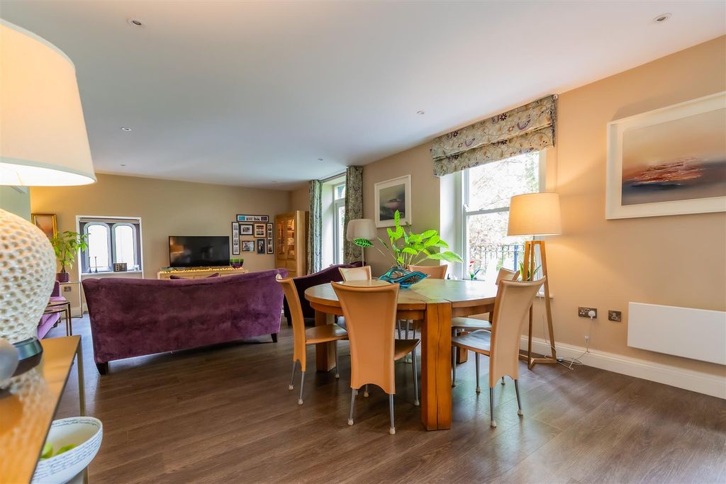 Additional image 19 of 3 bed flat for saleThe Lindens, Romilly Crescent, Pontcanna, Cardiff CF11