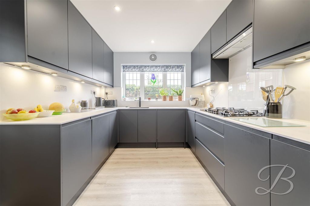 Property photo 2 of 36 Ccltd-13.Jpg